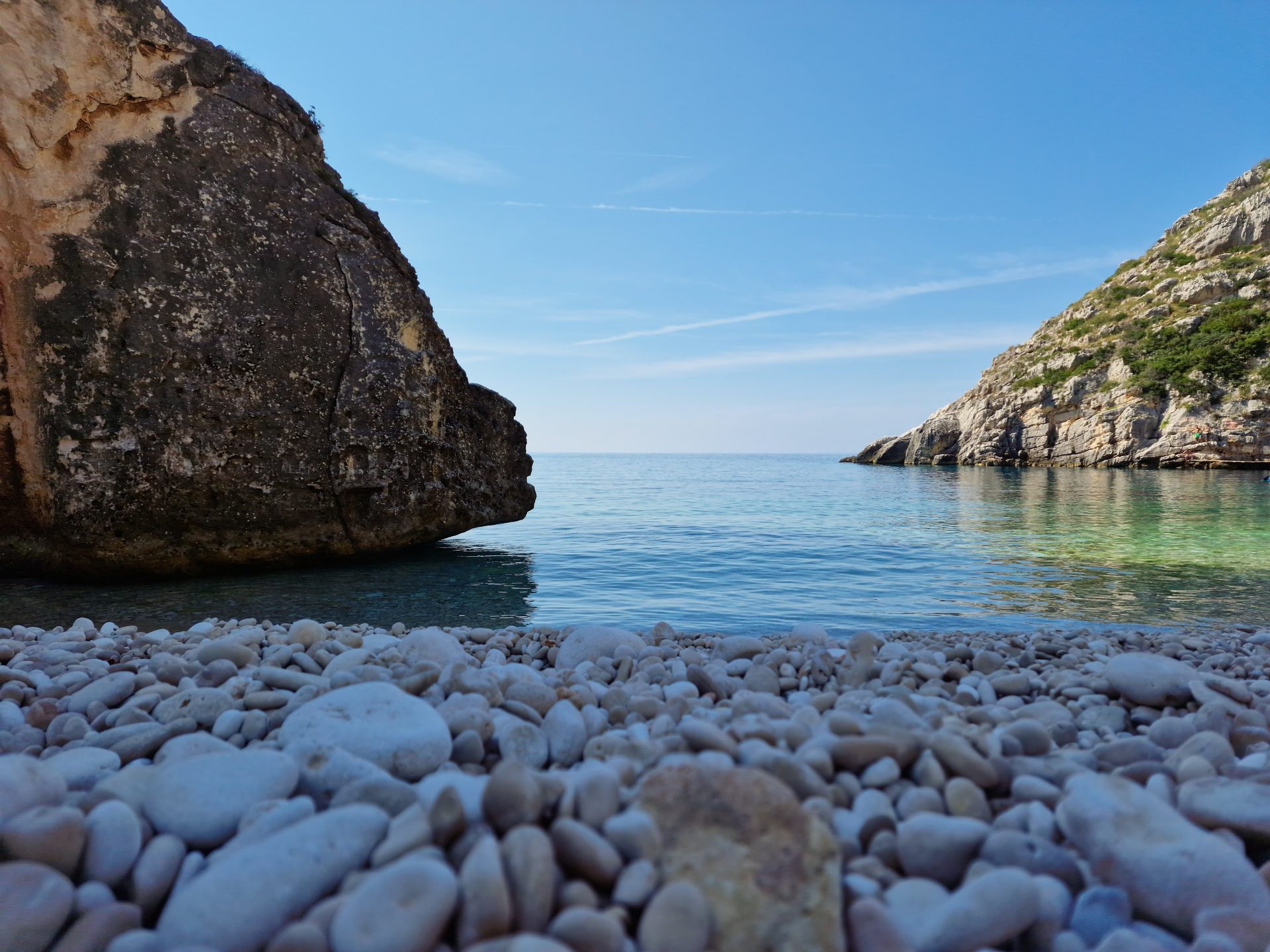 Grama Bay from above